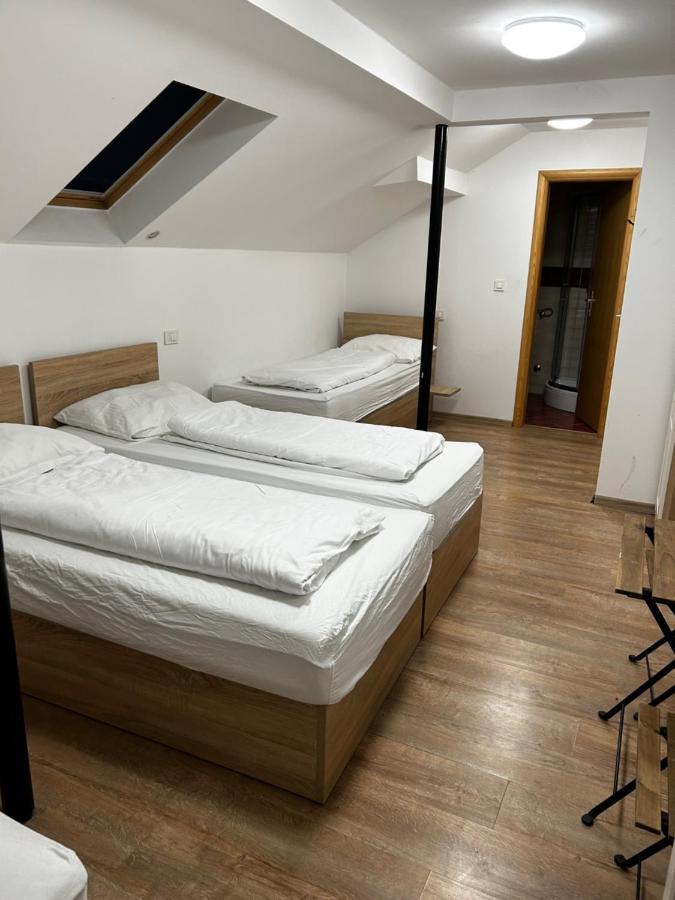 Sobe Zimmer Frei 波热加 外观 照片