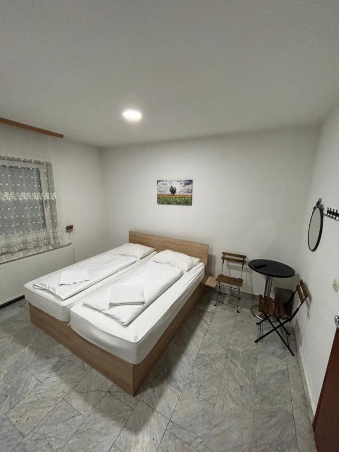 Sobe Zimmer Frei 波热加 外观 照片