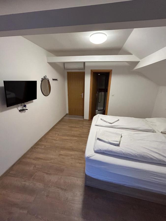 Sobe Zimmer Frei 波热加 外观 照片