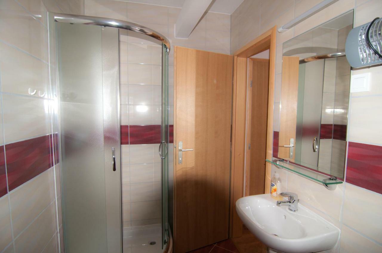 Sobe Zimmer Frei 波热加 外观 照片